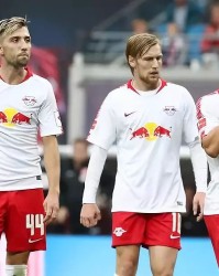  莱比锡红牛锋芒毕露客场力克劲旅延续黑马传奇  