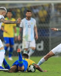  乌迪内斯主场顽强战平罗马展现保级决心