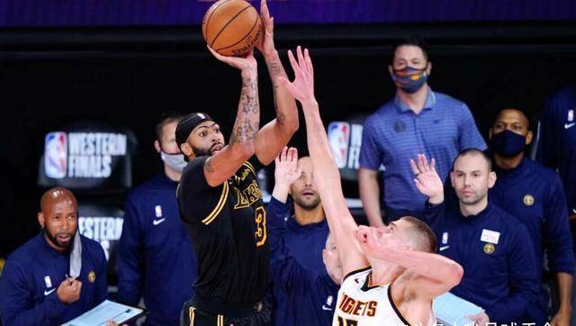  汉诺威96替补球员建功，补时阶段绝杀改写比分